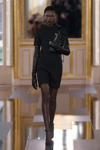 Look 38